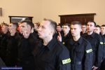 Wrocław: 56 nowych policjantów ślubowało strzec bezpieczeństwa Państwa i jego obywateli  [ZDJĘCIA], 